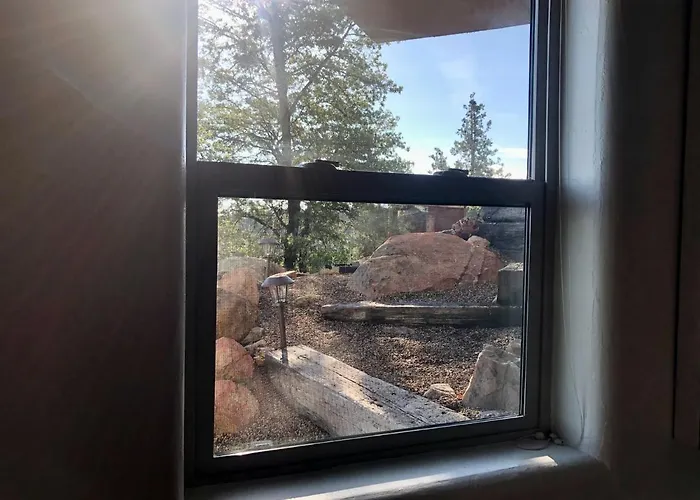 Prickly Pear Unique With Bathroom Built Into The Granite Boulders, Amazing Views, Front & Back Porches, Firepit,dog Friendly Prescott