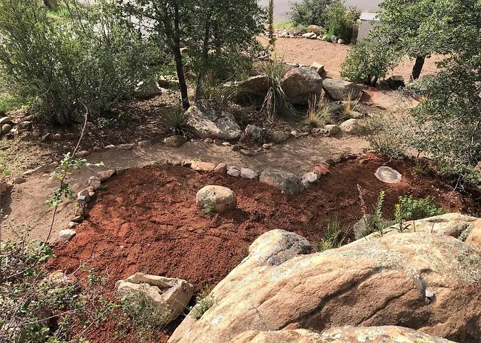 Prickly Pear Unique With Bathroom Built Into The Granite Boulders, Amazing Views, Front & Back Porches, Firepit,dog Friendly *