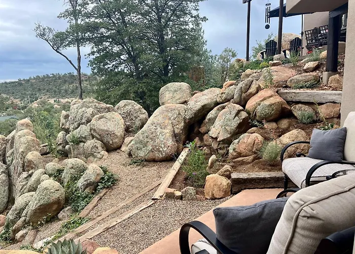 Prickly Pear Unique With Bathroom Built Into The Granite Boulders, Amazing Views, Front & Back Porches, Firepit,dog Friendly * Prescott